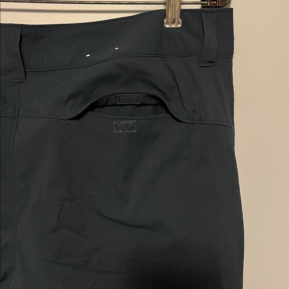 Women’s Columbia Omni-Shield Hiking Pants - Picture 7 of 7